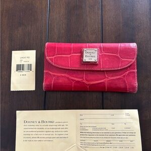 Dooney & Bourke Wallet Checkbook Combo Red Croco Leather Snap Zip